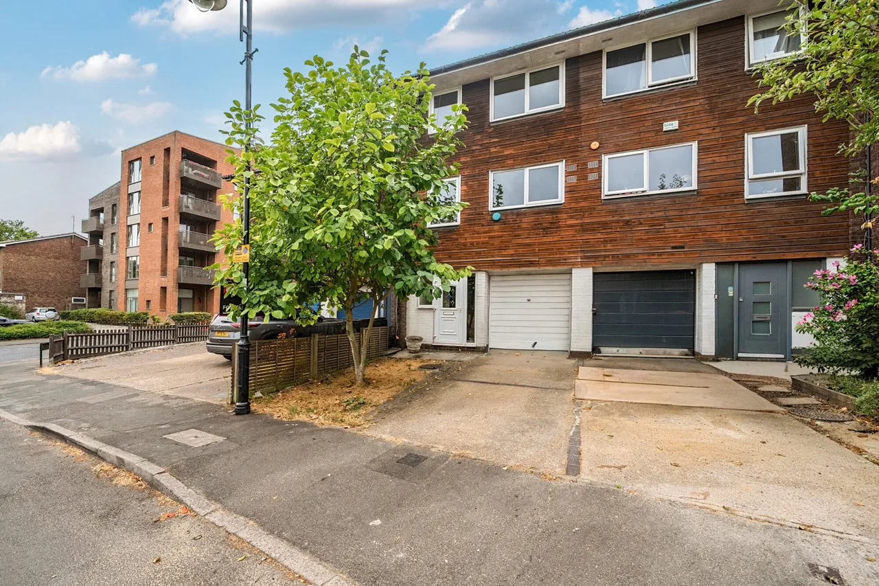 5 bed house for sale — Ellery Road, SE19