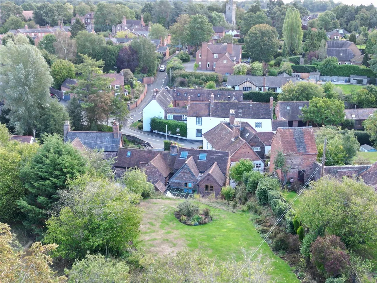 Queens Hill, Belbroughton, Stourbridge, photo 19