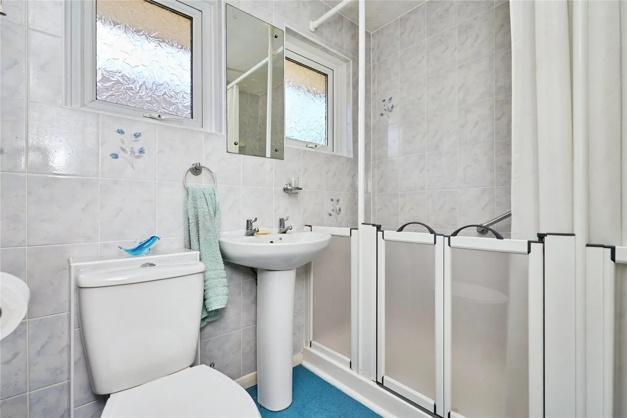 Perowne Way, Sandown, PO36, photo 11