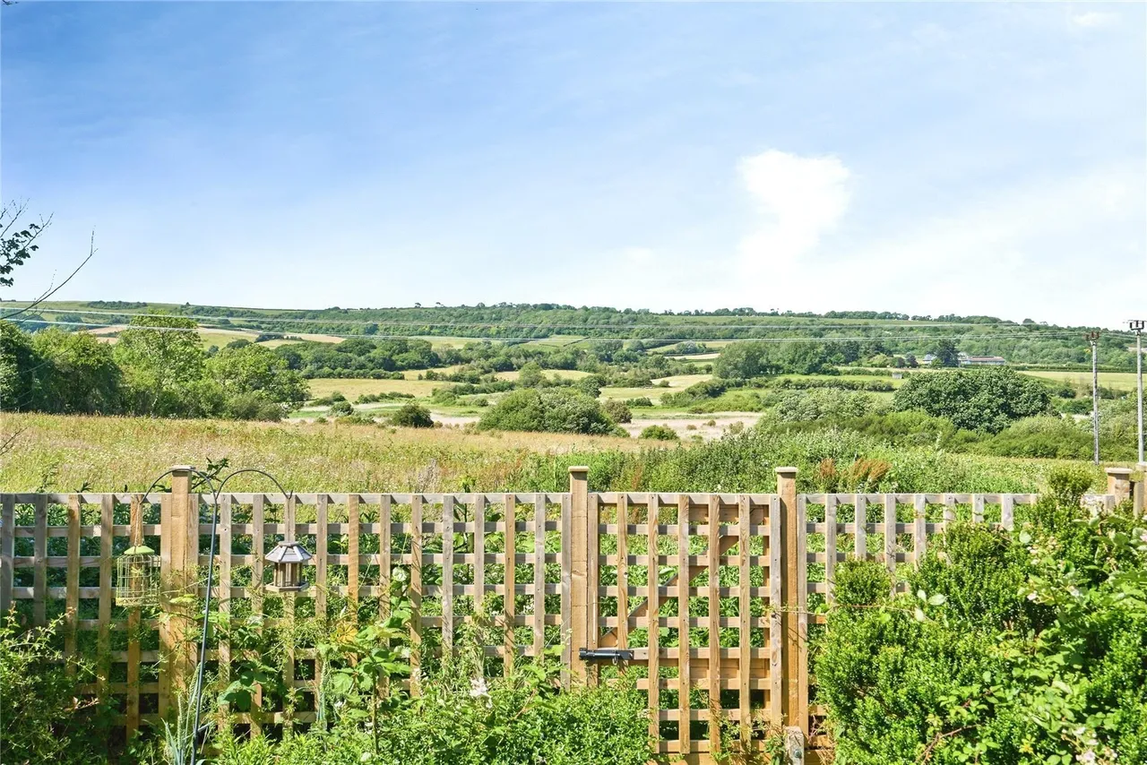 Perowne Way, Sandown, PO36, photo 10