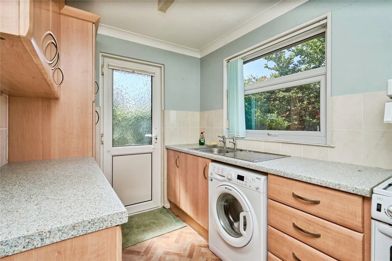 Perowne Way, Sandown, PO36, photo 7
