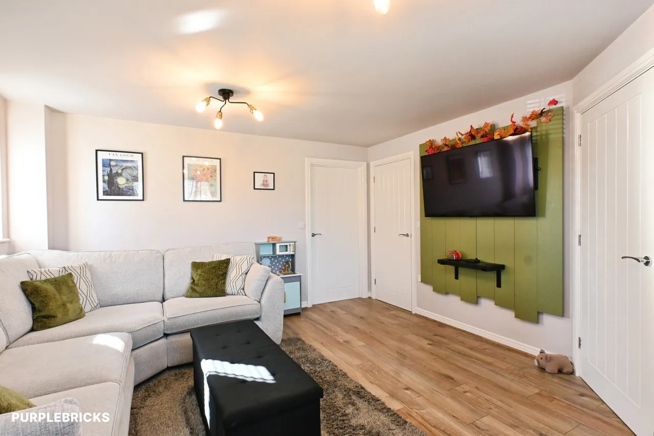 Darwin Avenue, Spalding, PE12, photo 5