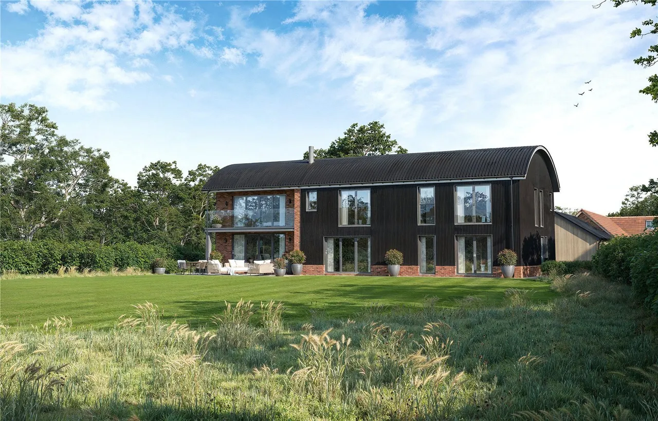 5 bed property for sale, Mill Lane, Misterton, TA18