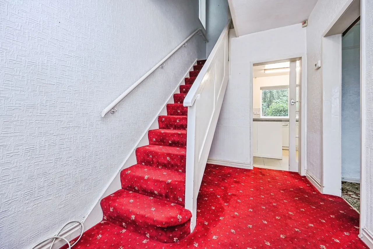 Edge Lane, Crosby, L23, photo 11
