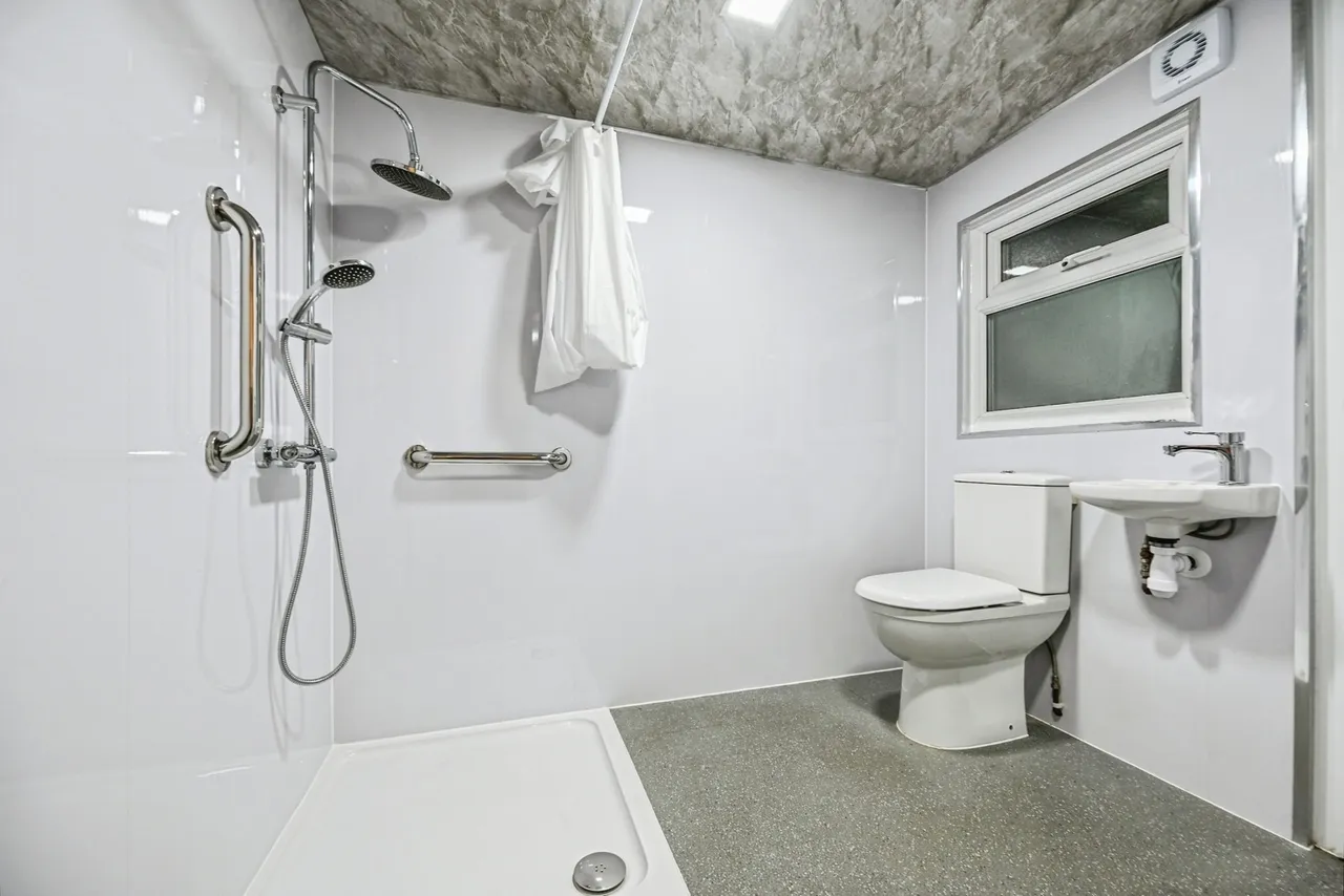 Edge Lane, Crosby, L23, photo 9