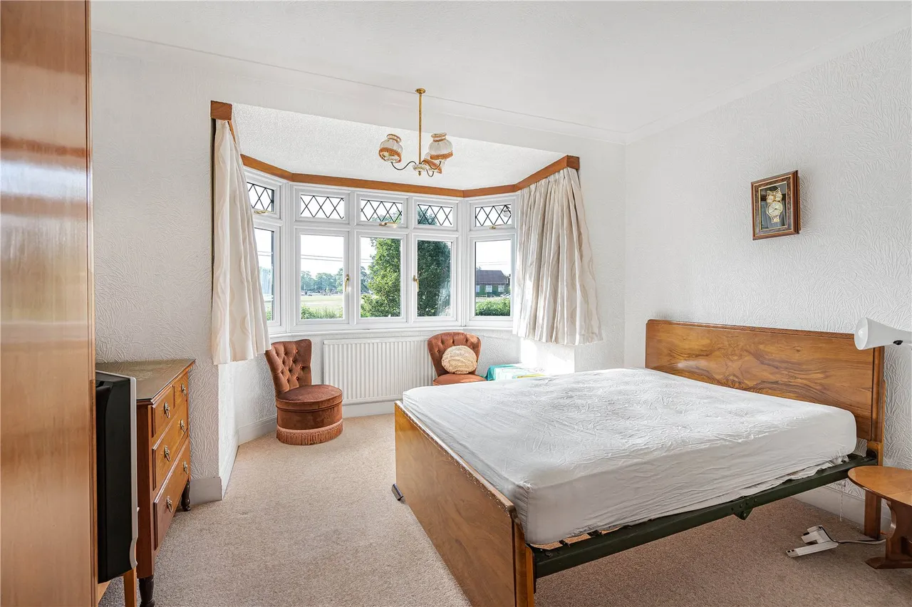 Whitton Dene, Hounslow, TW3, photo 9