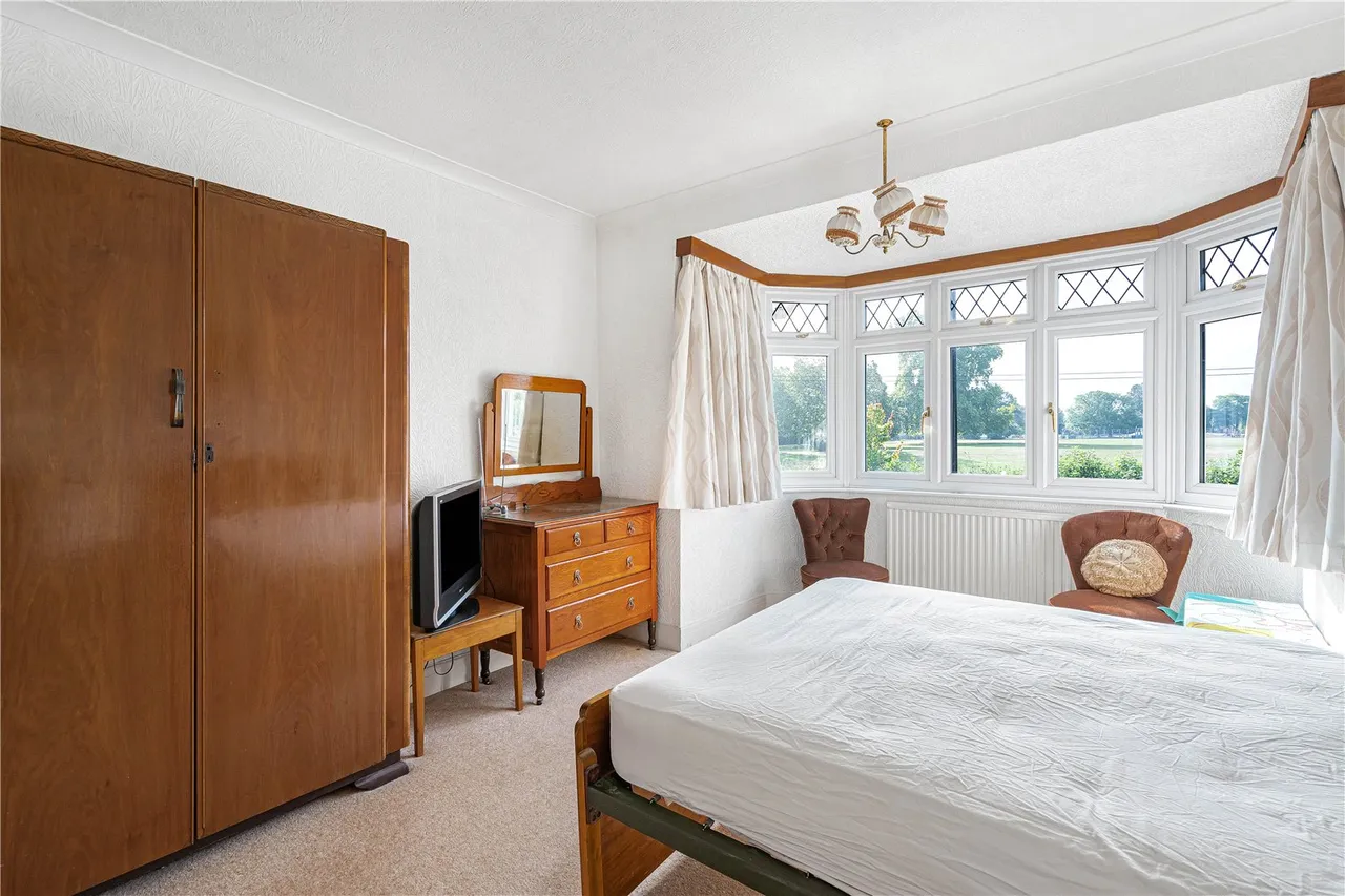 Whitton Dene, Hounslow, TW3, photo 4