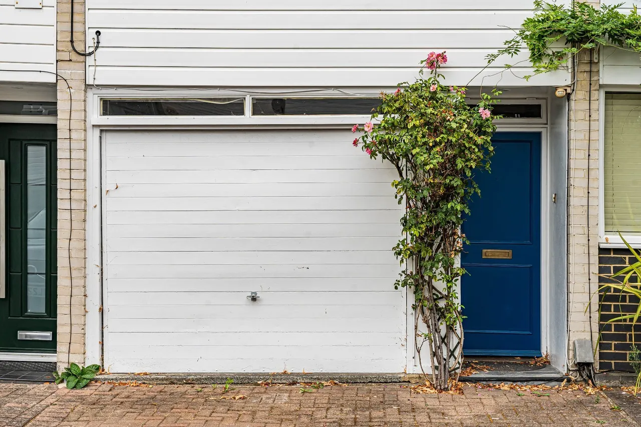 Paxton Close, Kew, TW9, photo 5
