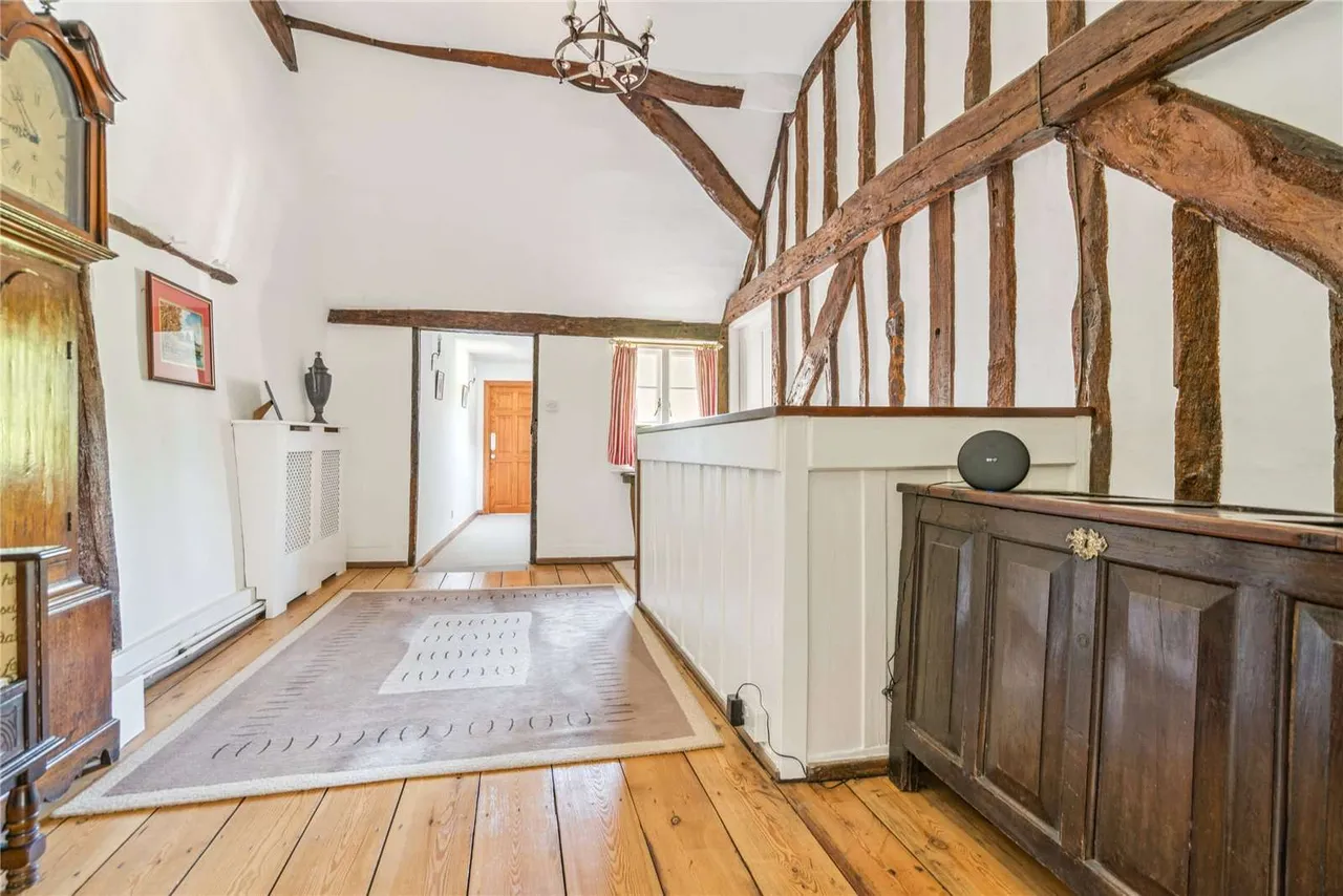 Gatehill Road, Northwood, Middlesex, HA6 3QB, photo 9