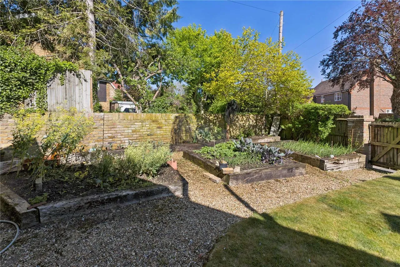 Gatehill Road, Northwood, Middlesex, HA6 3QB, photo 4