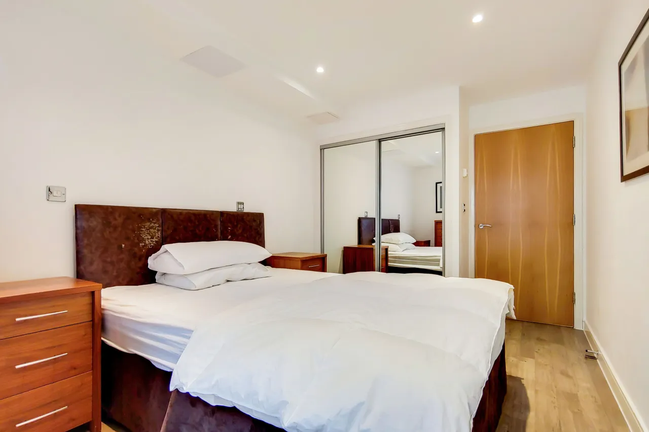 Flat 10, 4 Steward Street, London, photo 10