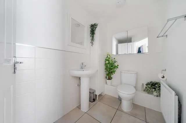 Carmello Close, Carterton, OX18, photo 11