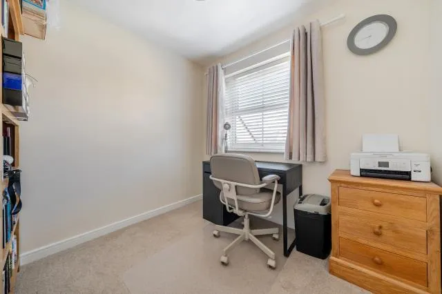 Carmello Close, Carterton, OX18, photo 14