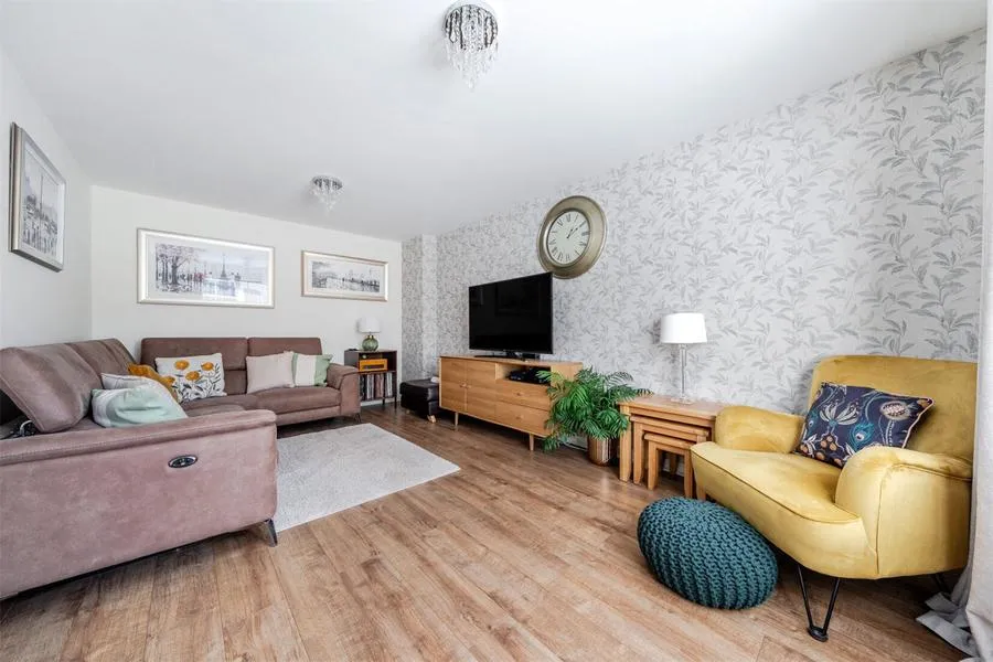 Carmello Close, Carterton, OX18, photo 18