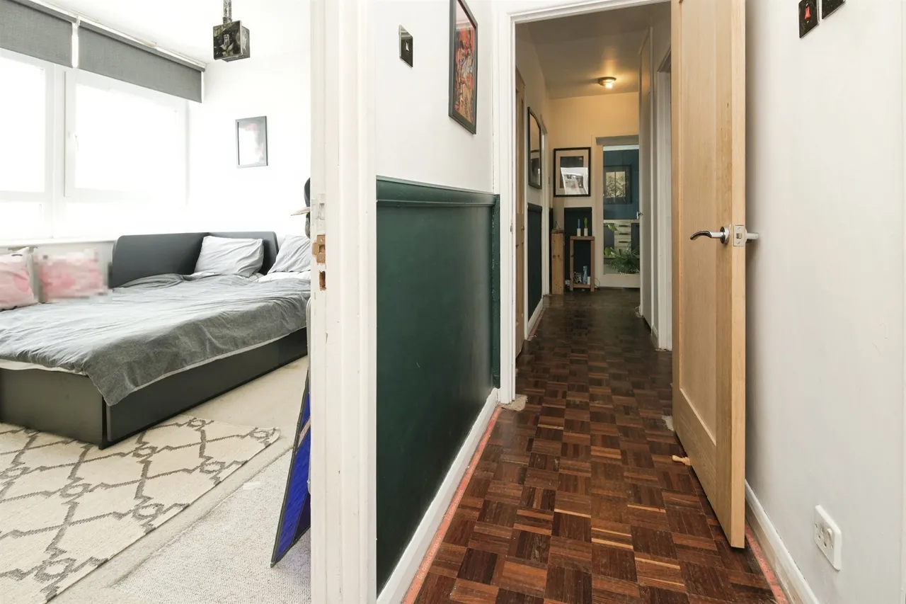 Sussex Heights, Brighton, BN1, photo 19