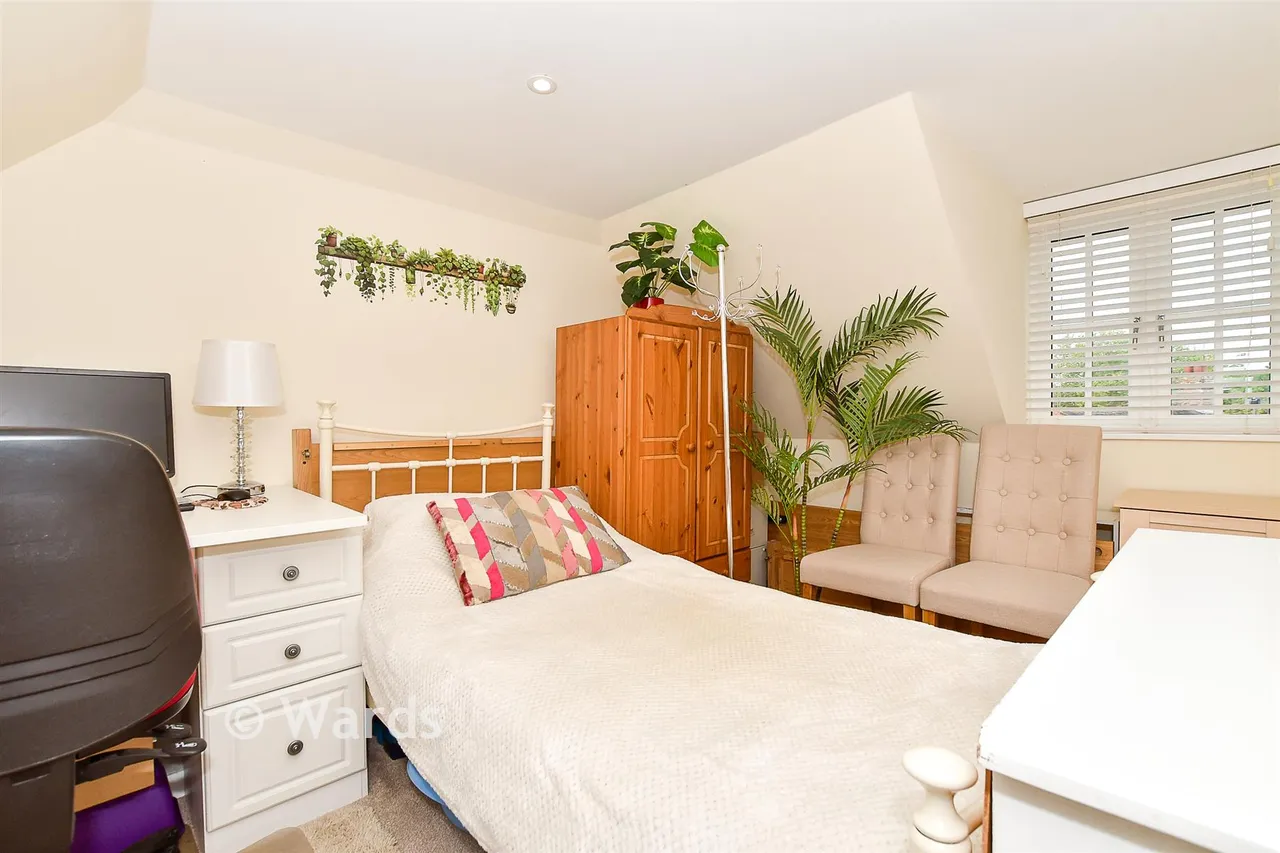 High Street, Staplehurst, TN12, photo 7
