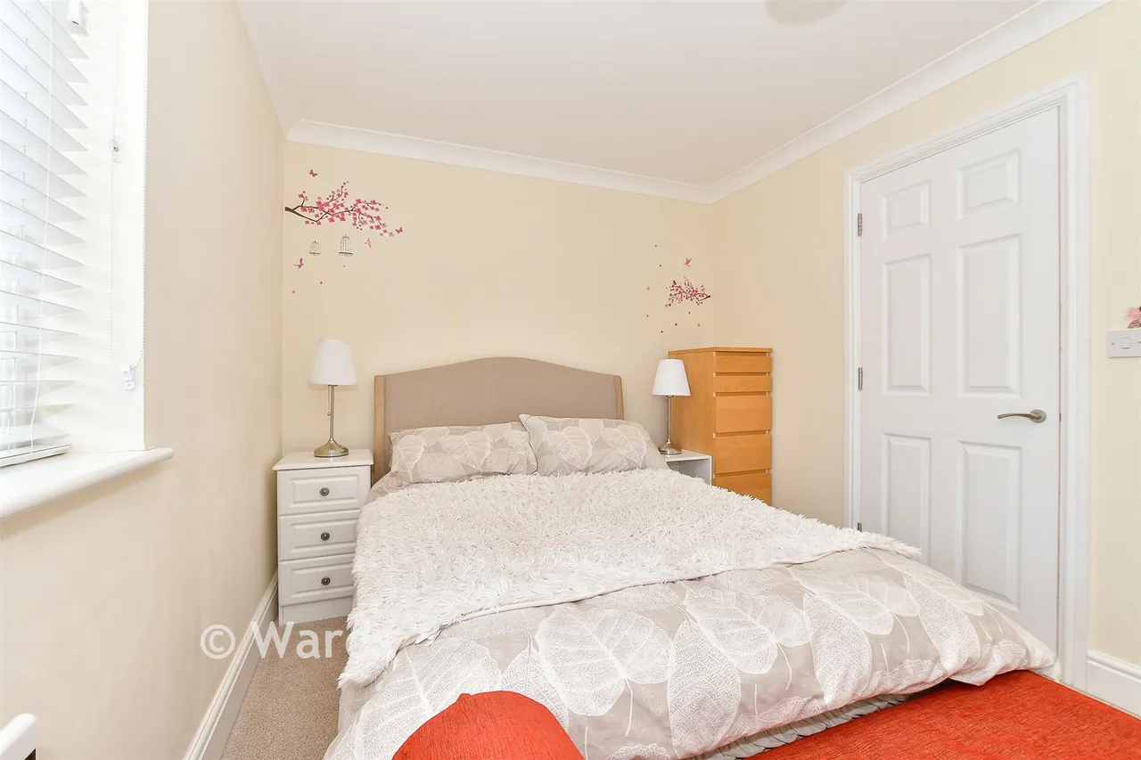 High Street, Staplehurst, TN12, photo 9
