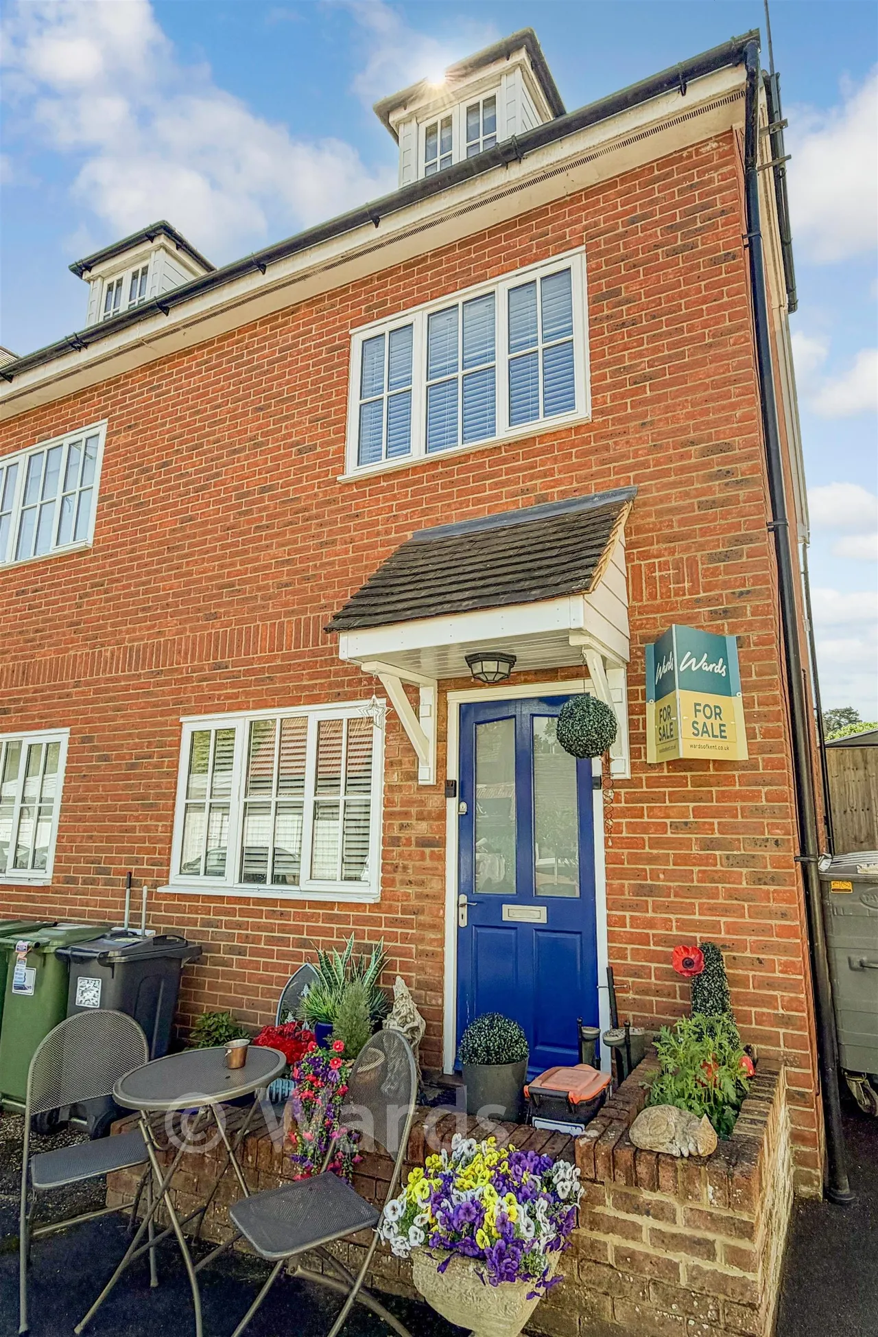 2 bed house for sale, High Street, Staplehurst, TN12