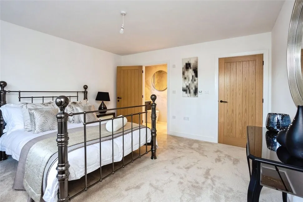 Henwood Green Road, Pembury, TN2, photo 10