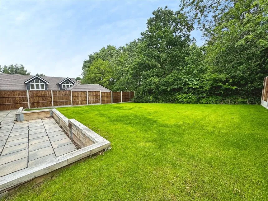 Henwood Green Road, Pembury, TN2, photo 14