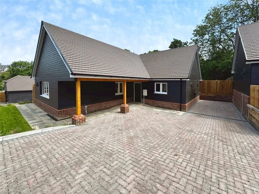 Henwood Green Road, Pembury, TN2, photo 16
