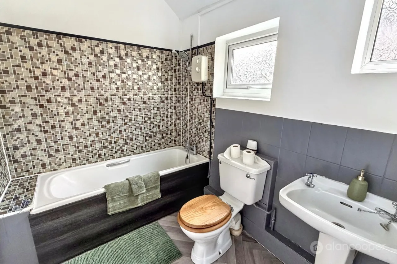 Gadsby Street, Attleborough, CV11, photo 10