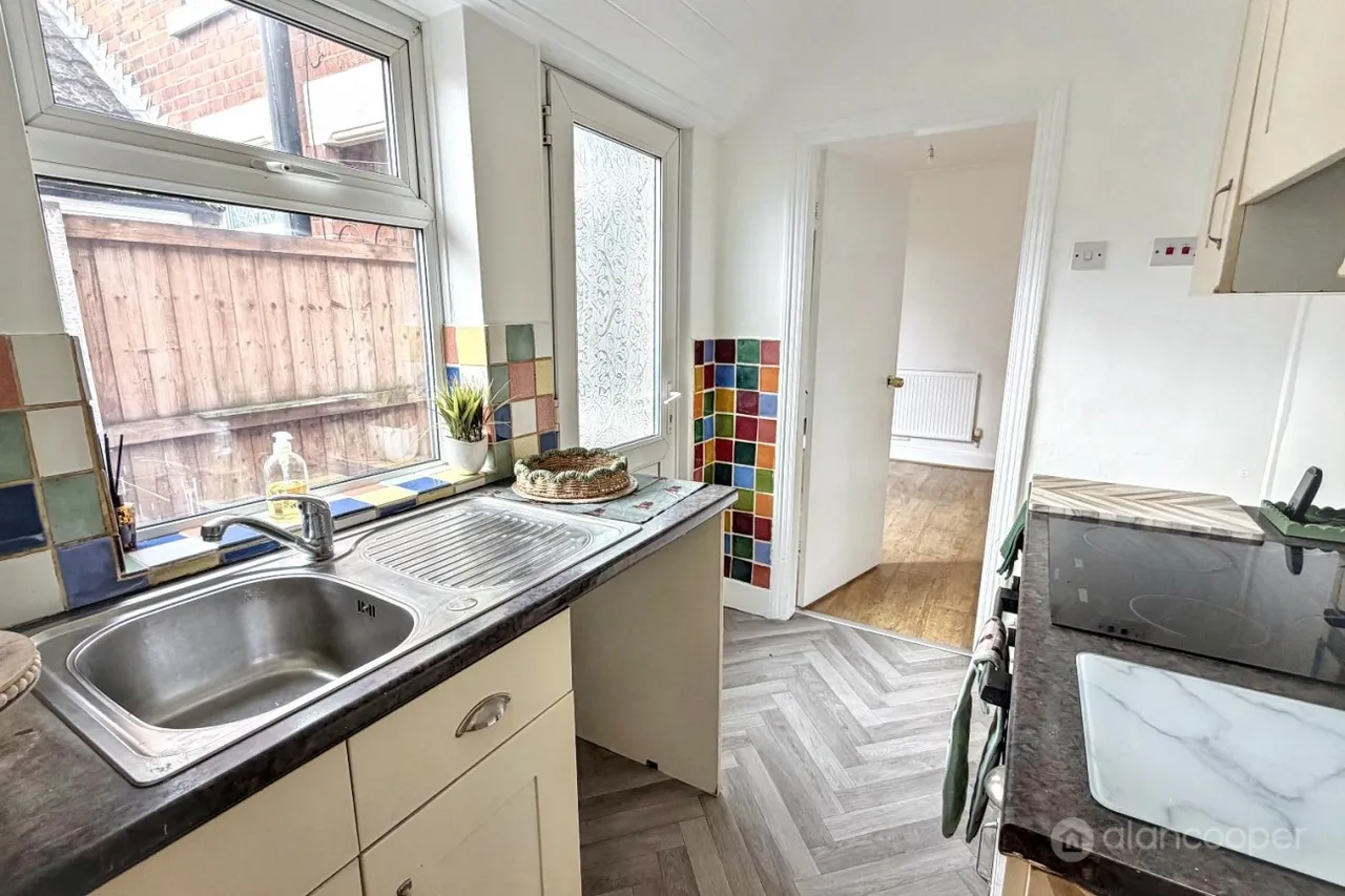 Gadsby Street, Attleborough, CV11, photo 9