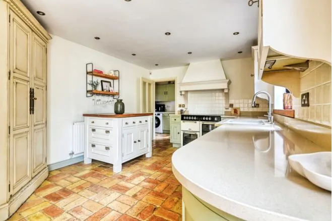 Churchside, Tamworth, B79, photo 5