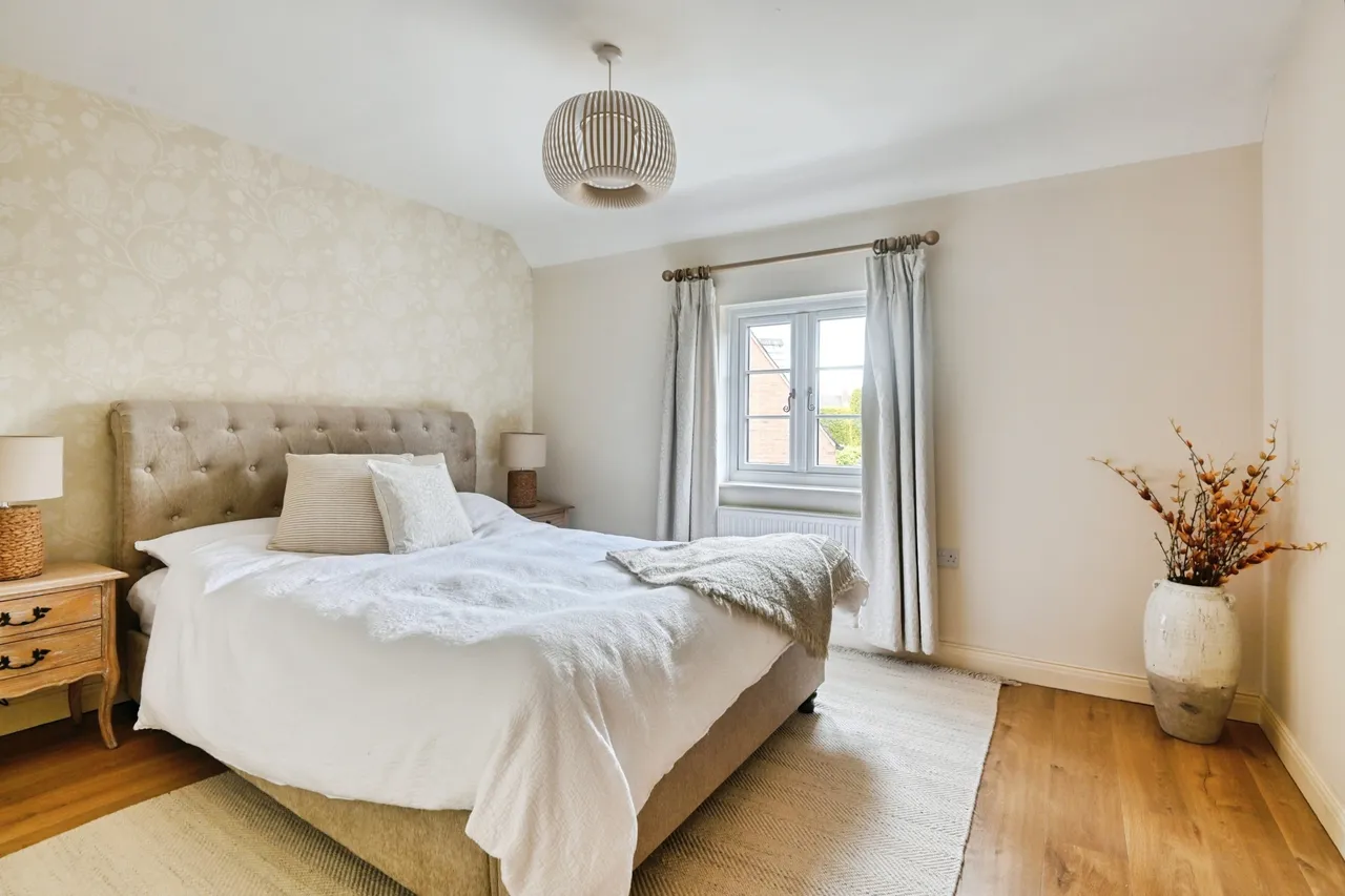 Churchside, Tamworth, B79, photo 12
