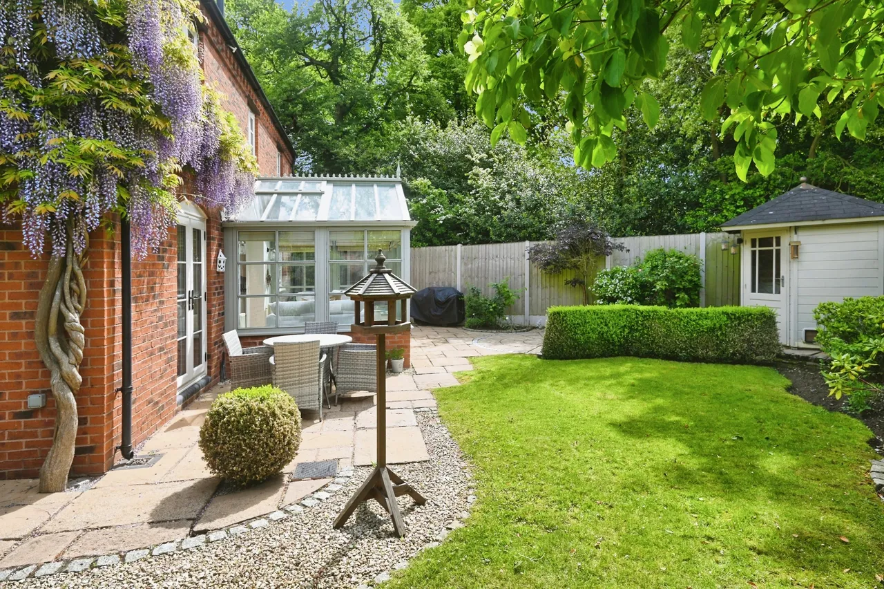 Churchside, Tamworth, B79, photo 18