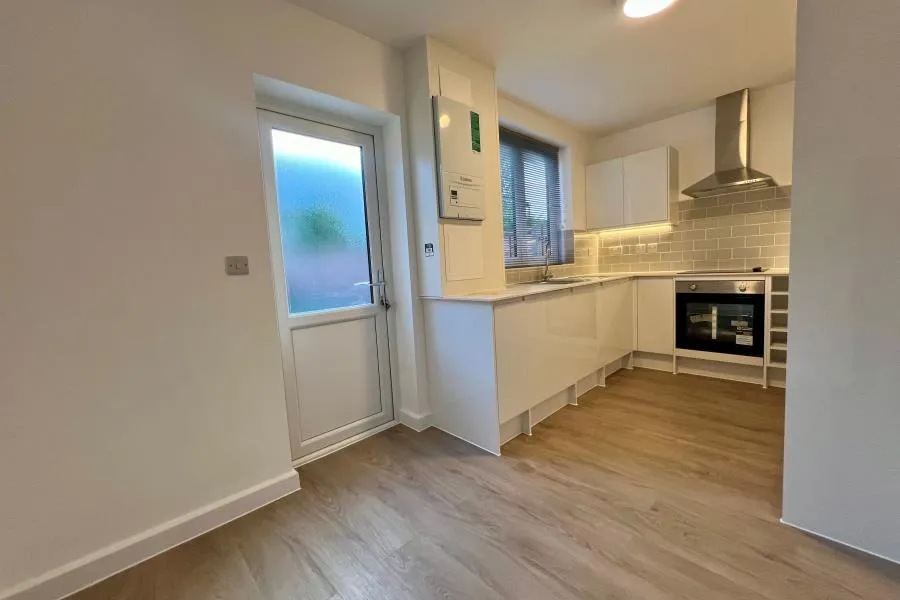 Spencer Close, Woking, GU21, photo 6