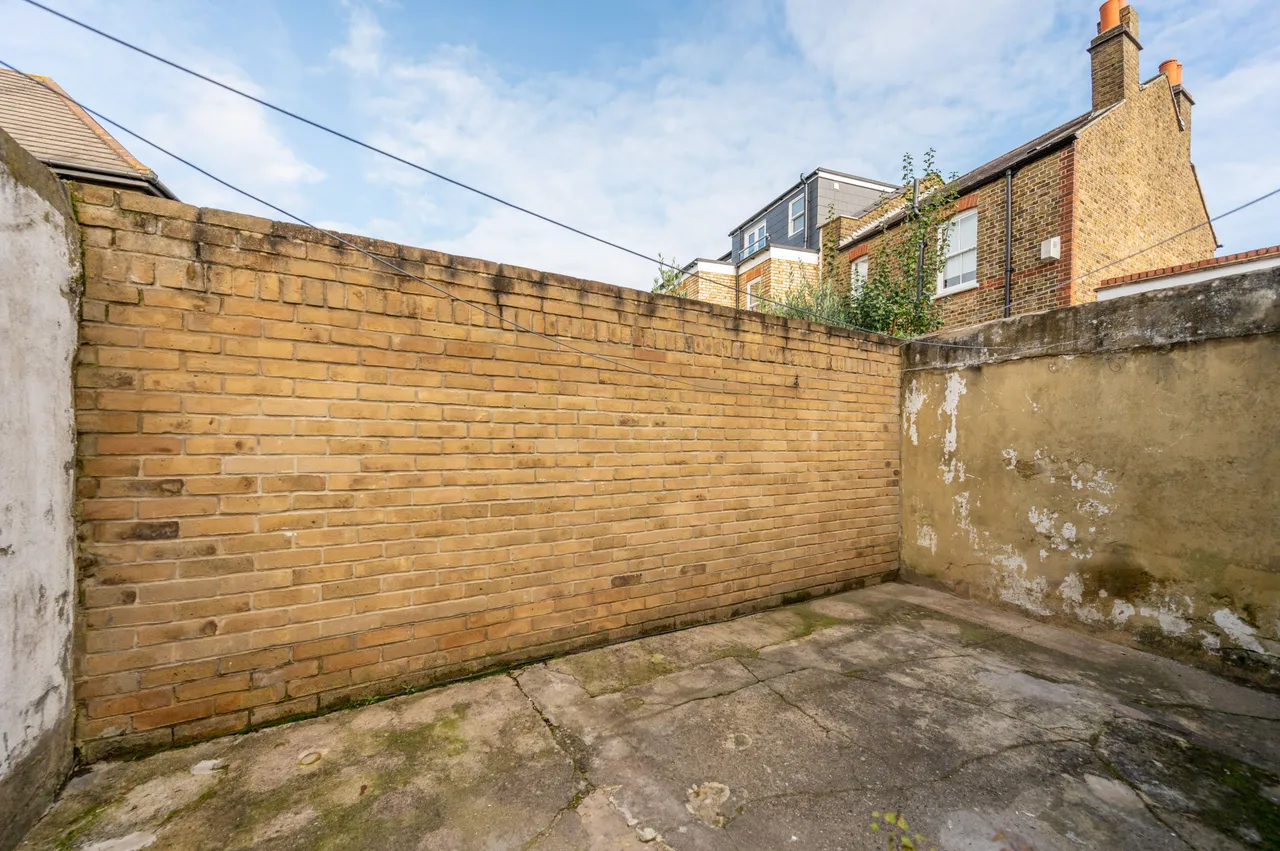 147 Kingston Road, London, photo 8