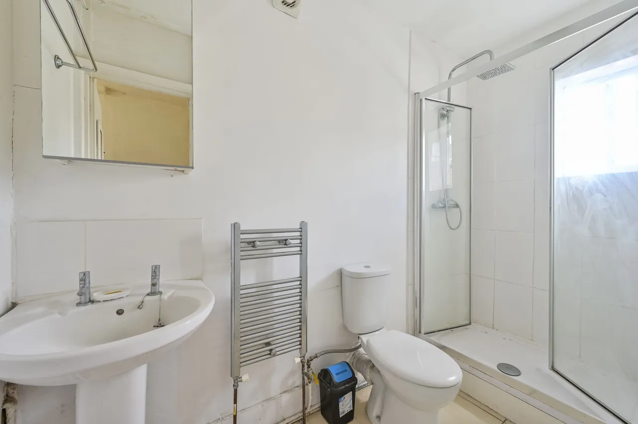 147 Kingston Road, London, photo 7