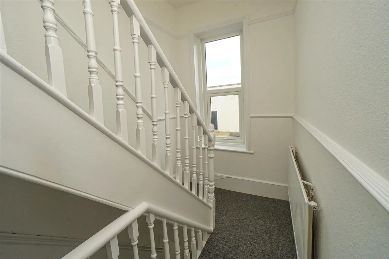 Seaside Road, St. Leonards-On-Sea, photo 8