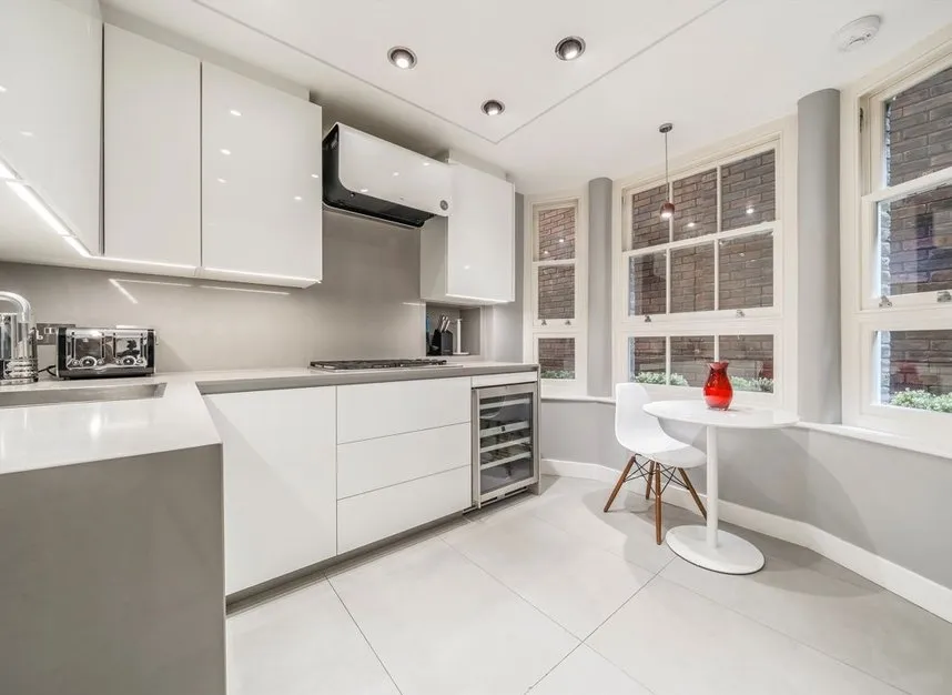 Gilbert Street, Mayfair, W1K, photo 4