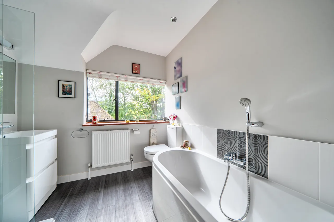 Silverdale Road, Burgess Hill, RH15, photo 10