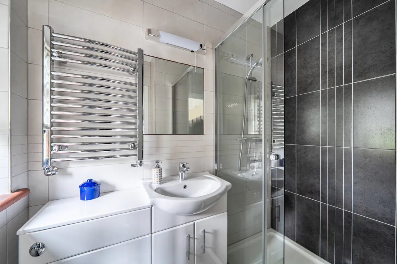 Silverdale Road, Burgess Hill, RH15, photo 7
