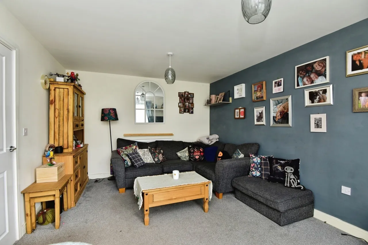 Shetland Drive, NEWCASTLE, Staffordshire, ST5, photo 6