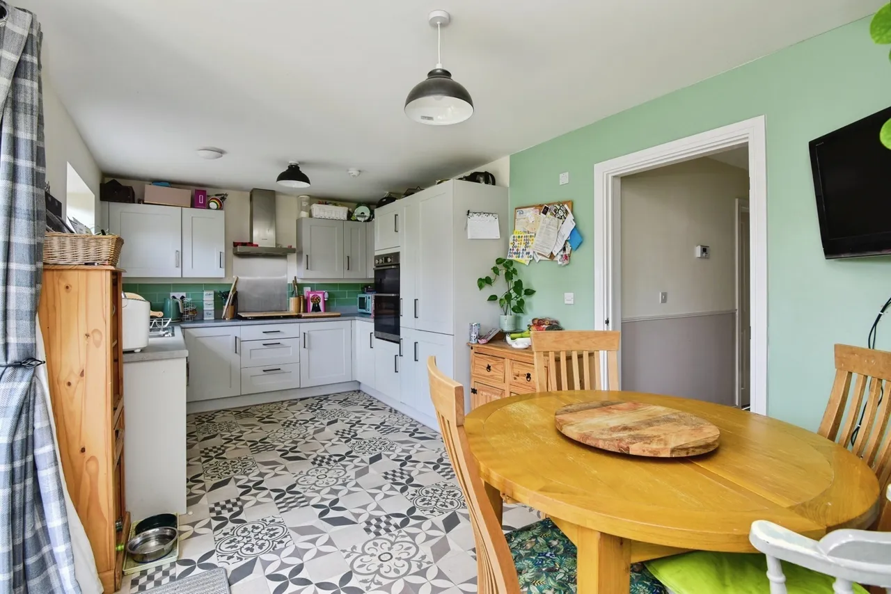 Shetland Drive, NEWCASTLE, Staffordshire, ST5, photo 7