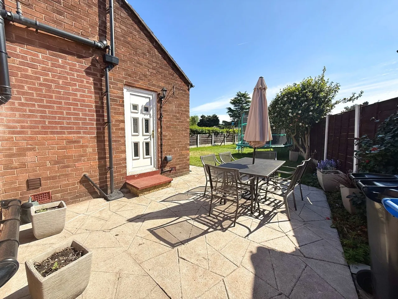 Okehampton Crescent, Sale, photo 22