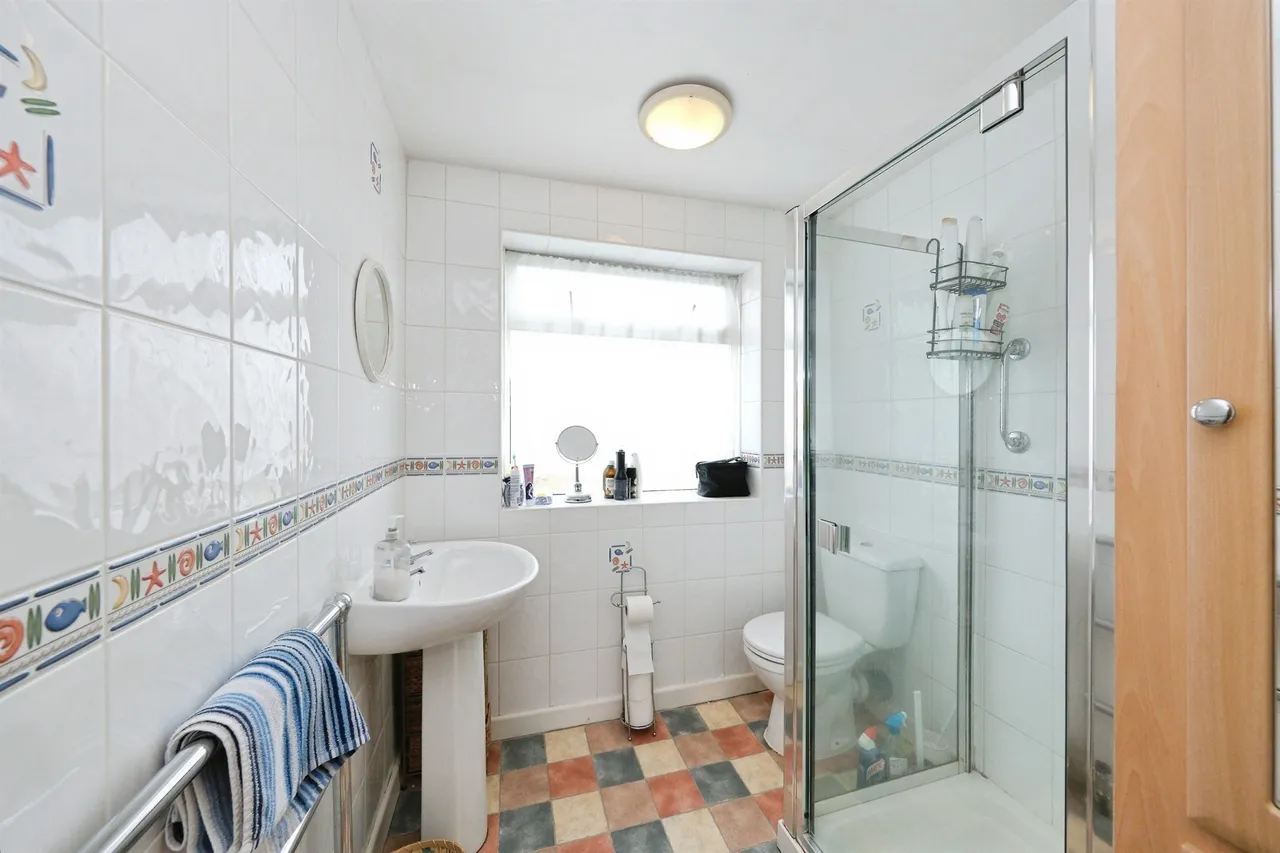 Oakover Drive, Allestree, DE22, photo 16