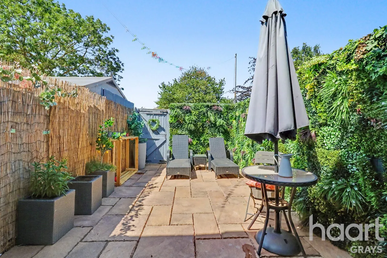 Felicia Way, Chadwell St Mary, RM16, photo 14
