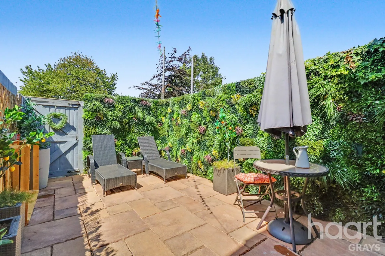 Felicia Way, Chadwell St Mary, RM16, photo 15