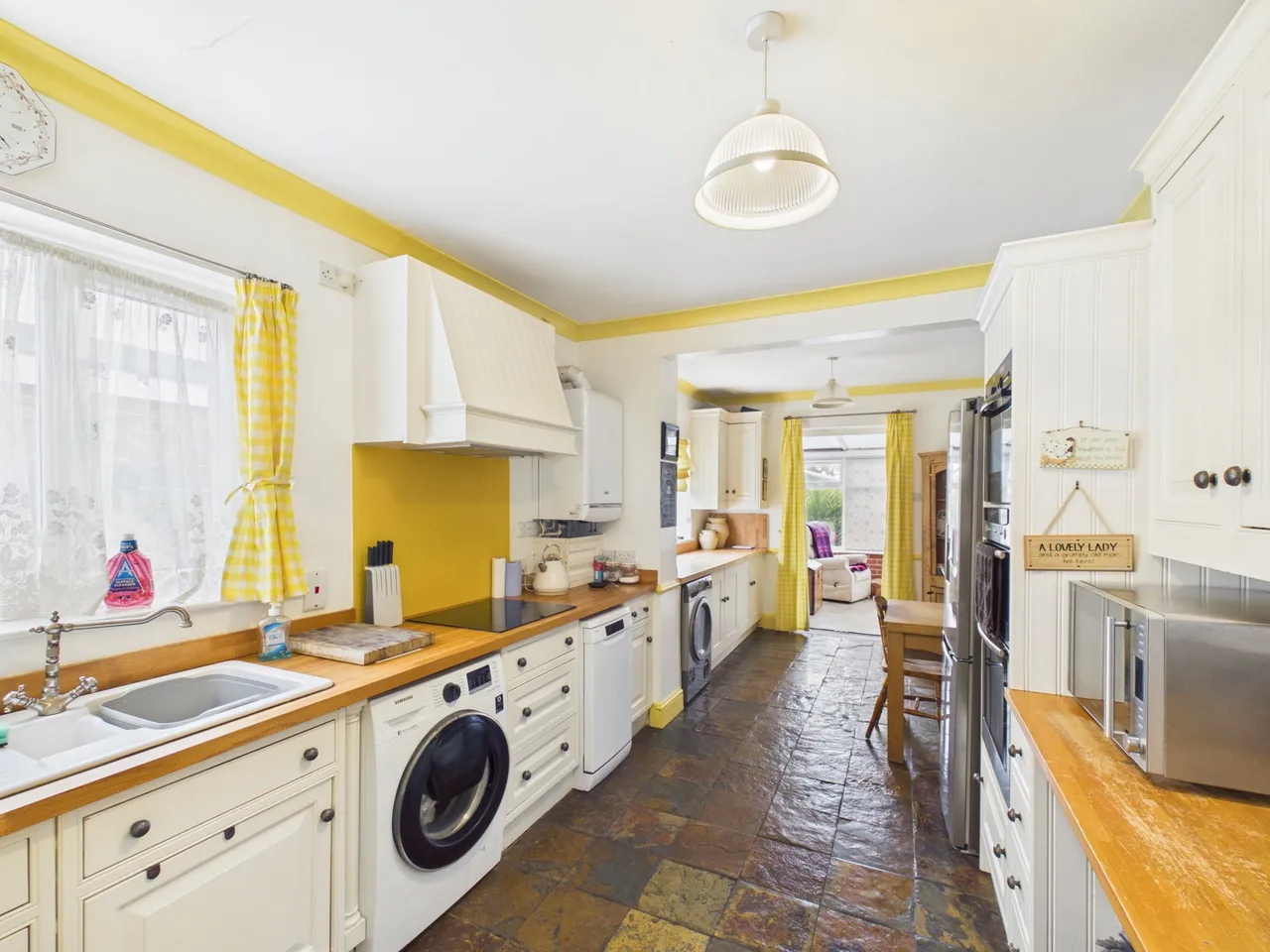 Duckamere, Bramford, photo 7