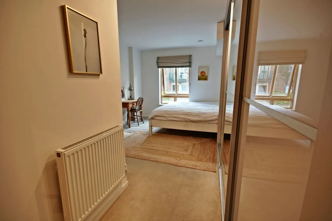 Queen Mary's House, London, SW15, photo 6