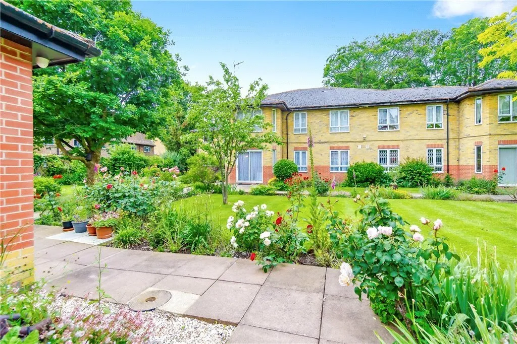 Brighton Road, South Croydon, CR2, photo 7