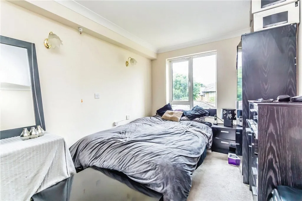 Brighton Road, South Croydon, CR2, photo 10