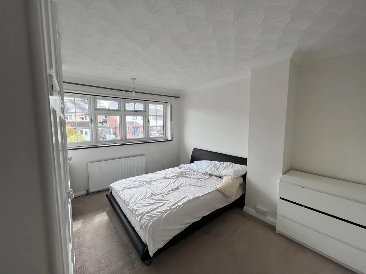 Cornfield Road, Bushey, photo 10