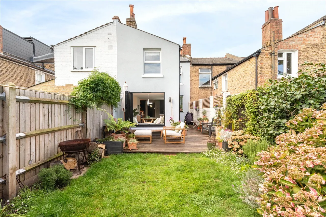 Lanvanor Road, SE15, photo 30