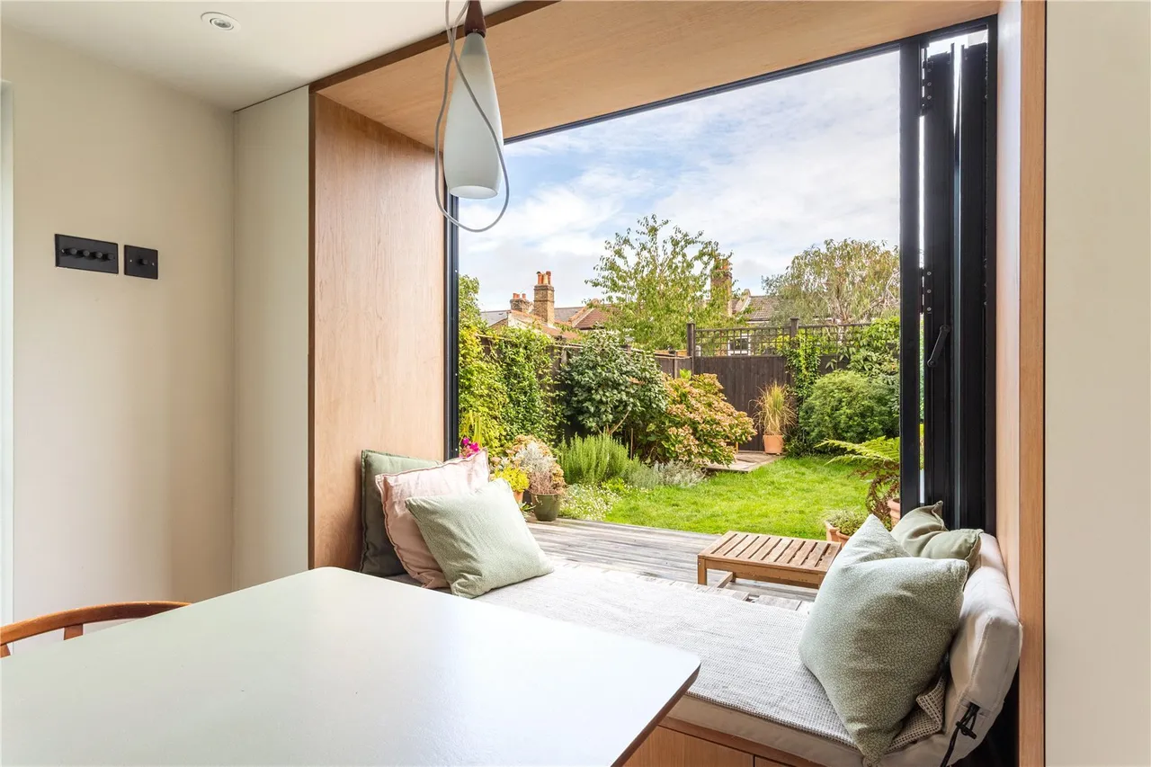 Lanvanor Road, SE15, photo 9